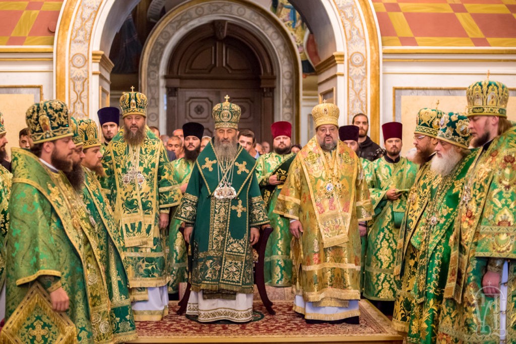 Блаженнейший митрополит Онуфрий возглавил в Киево-Печерской лавре празднование Собору преподобных Дальних пещер 