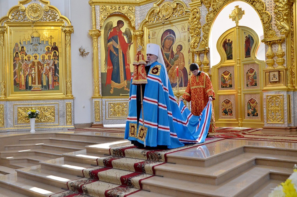 Митрополит Пермский и Кунгурский Мефодий совершил Божественную литургию в Белогорском Свято-Николаевском мужском монастыре