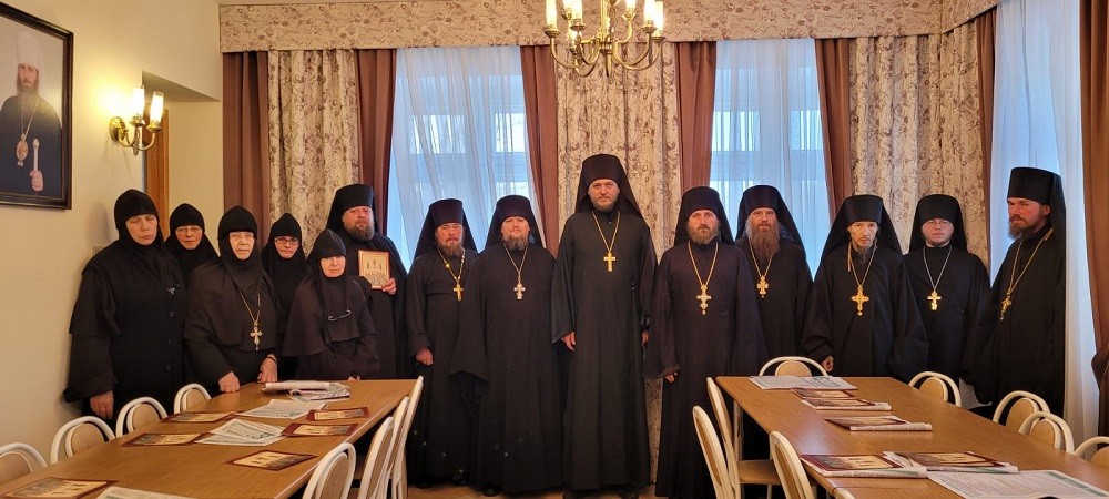 В Новосибирске состоялась региональная монашеская секция Рождественских чтений
