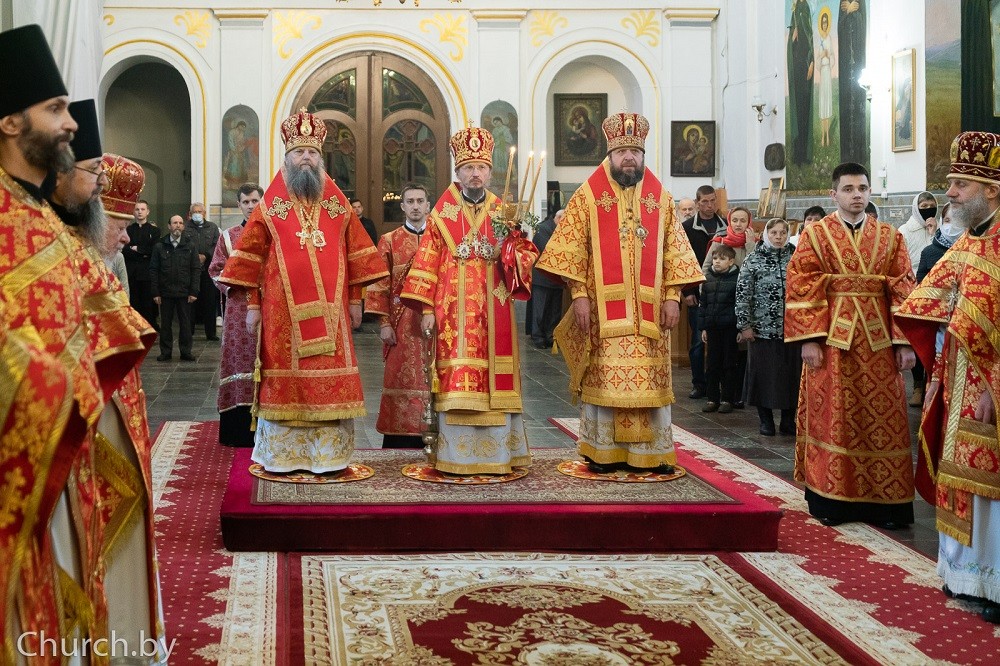 Патриарший экзарх всея Беларуси посетил Успенский Жировичский монастырь