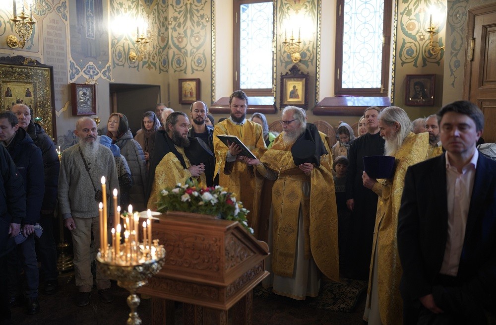 На Московском подворье Валаамского монастыря отметили престольный праздник нижнего храма в честь святого Александра Невского