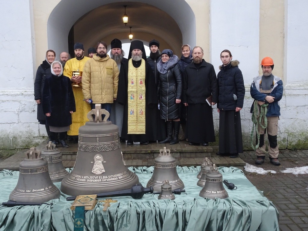 В Старо-Голутвином монастыре г. Коломны состоялось освящение колоколов