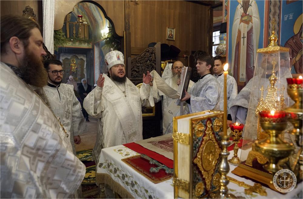 Епископ Бахчисарайский Каллиник совершил Литургию в Свято-Георгиевском монастыре на мысе Фиолент