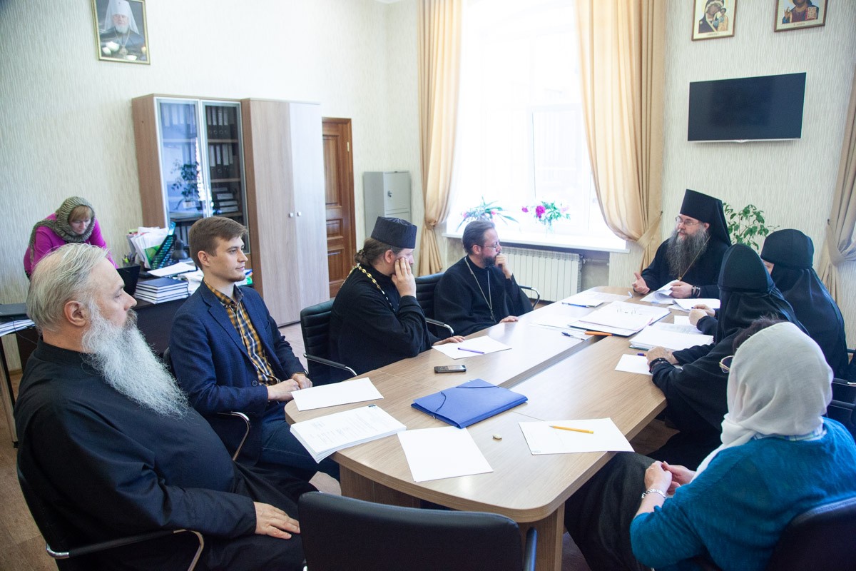 Члены Межведомственной комиссии по вопросам образования монашествующих посетили Самарскую духовную семинарию