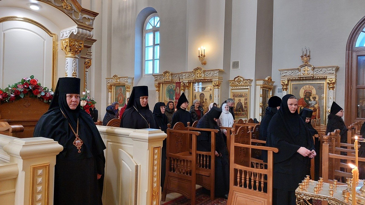 В Кресто-Воздвиженском Иерусалимском монастыре отметили день тезоименитства игумении Екатерины (Чайниковой)