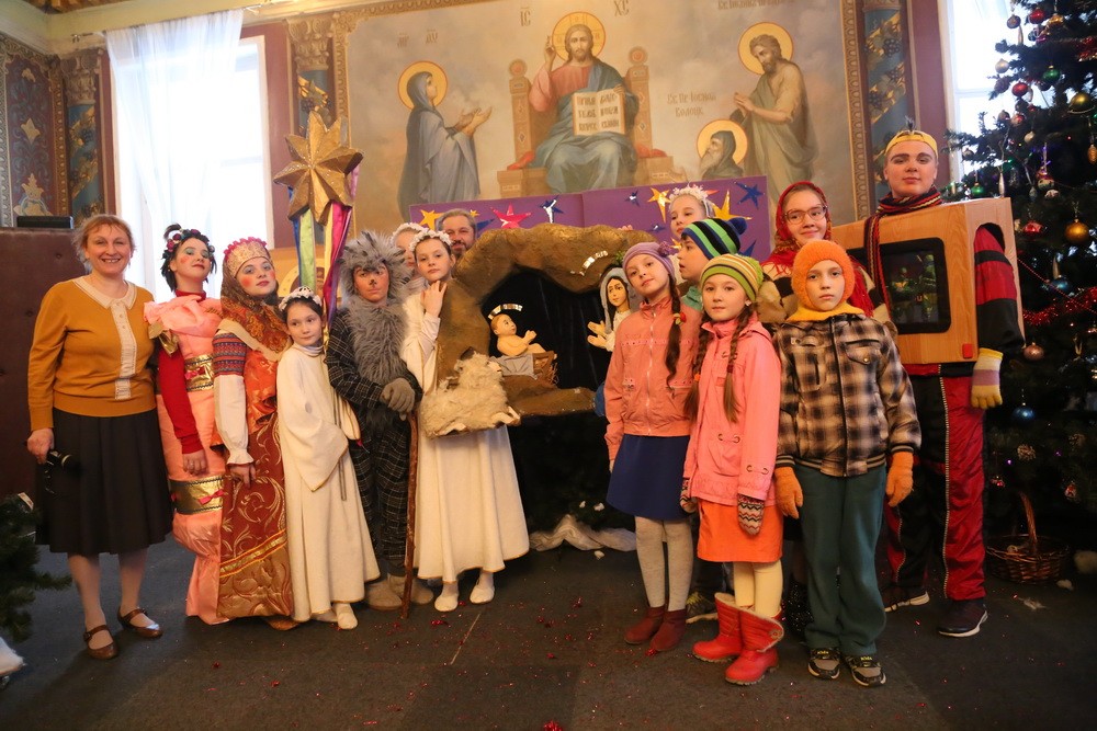 В Иосифо-Волоцком монастыре прошел детский Рождественский праздник