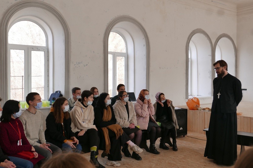 В Пронском монастыре Рязанской епархии подходит к завершению молодежный межвузовский лагерь-семинар