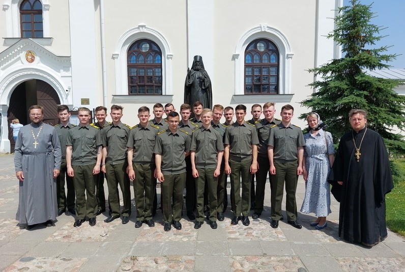Жировичскую обитель посетили курсанты военного факультета Белорусского государственного университета