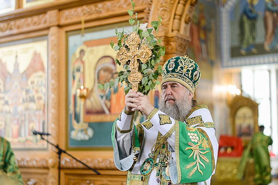Митрополит Александр совершил Литургию в Иверско-Серафимовском монастыре Алма-Аты