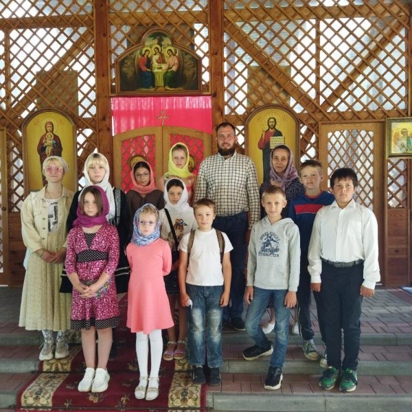 В рамках конкурса «Летний монастырь вместе» учащиеся воскресной школы посетили монастыри Брестской епархии
