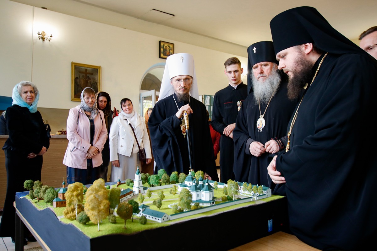 Патриарший экзарх всея Беларуси посетил Свято-Троицкий Марков монастырь Витебска