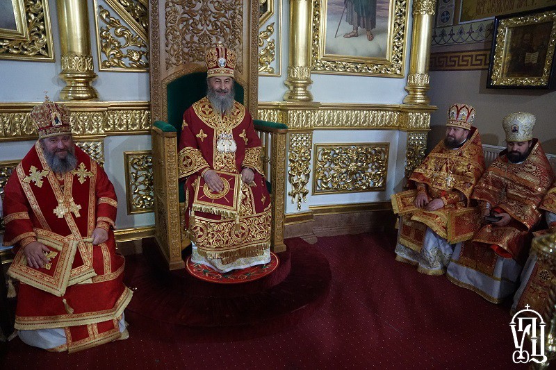 Блаженнейший митрополит Онуфрий  отслужил Литургию в Зимненском монастыре на Волыни