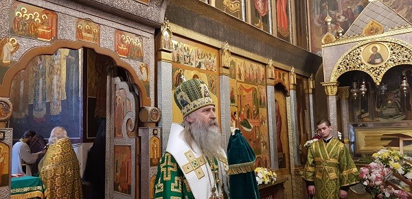 Архиепископ Феогност совершил Литургию в Саввино-Сторожевском монастыре