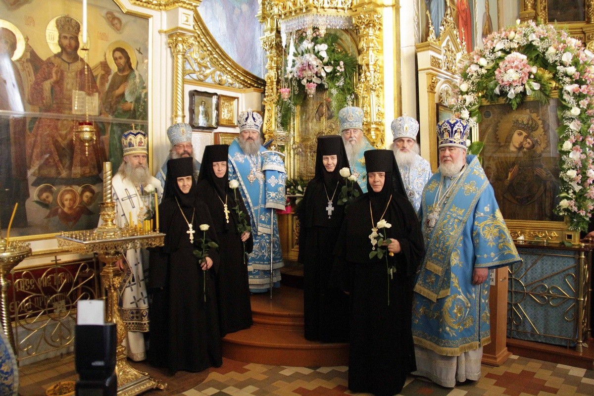 В Корецком монастыре состоялось празднование иконе Божией Матери «Споручница грешных» Корецкой