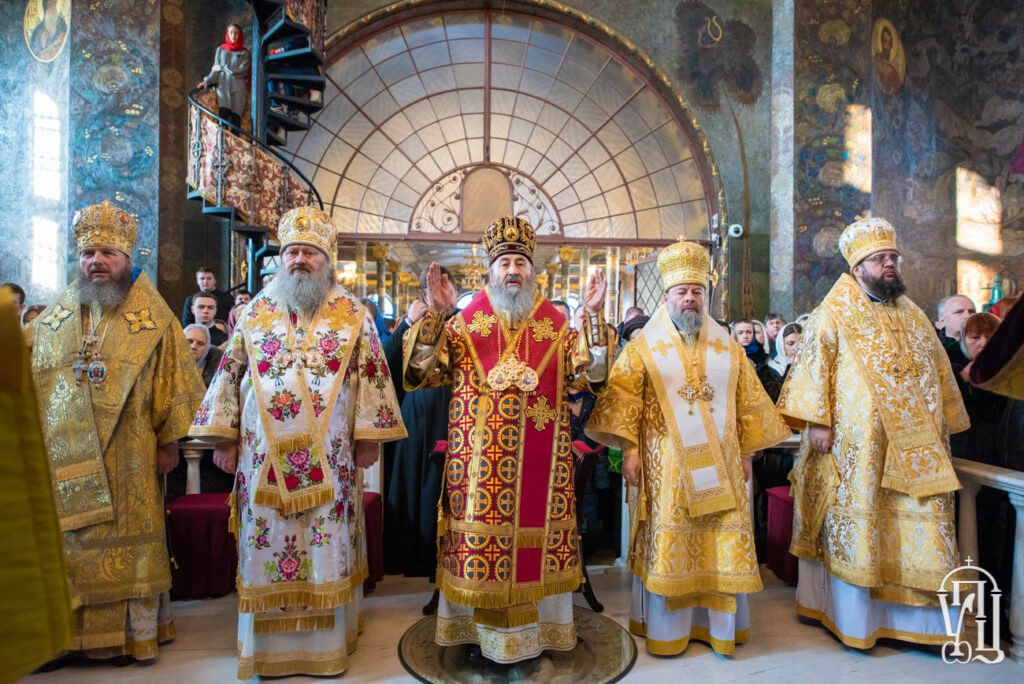 В Неделю о мытаре и фарисее Предстоятель Украинской Православной Церкви совершил Литургию в Киево-Печерской лавре