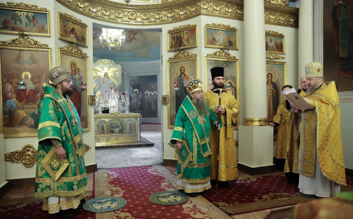 Наместник Данилова монастыря епископ Солнечногорский Алексий получил Патриаршее поздравление по случаю 75-летия со дня рождения