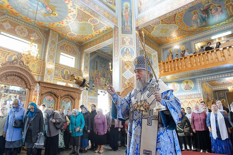 Митрополит Александр отслужил Литургию в Иверско-Серафимовском монастыре г. Алма-Аты 