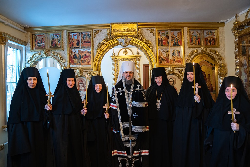 В Житенном монастыре в Осташкове совершены монашеские и иноческие постриги