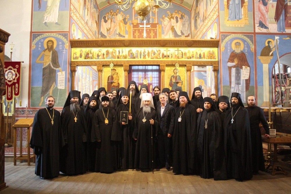 Блаженнейший митрополит Киевский Онуфрий совершил монашеский постриг в Спасо-Преображенском Нещеровском монастыре 