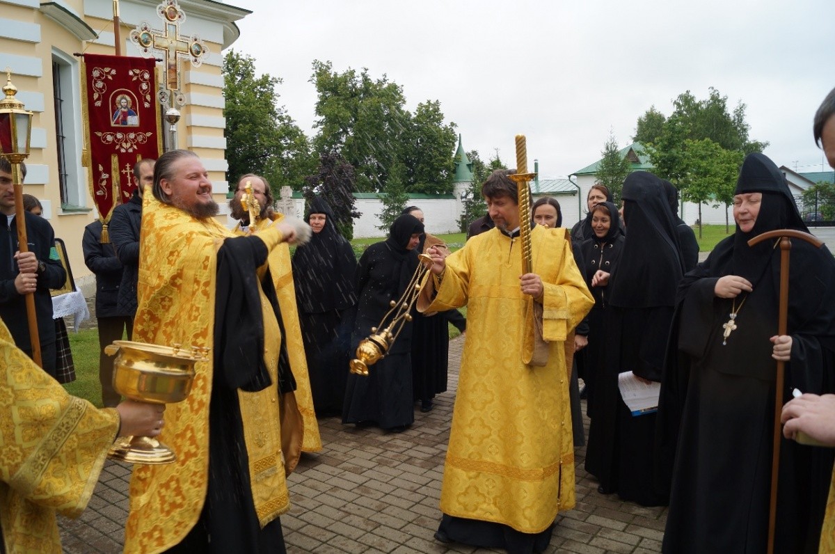 В Аносином монастыре состоялось празднование в честь Тихвинской иконы Божией Матери