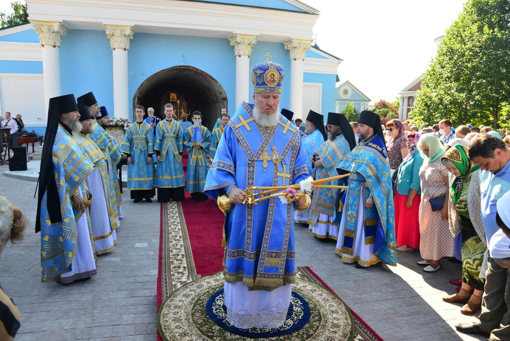 В Богородицкой Площанской пустыни Брянской епархии прошли торжества по случаю 400-летия обители