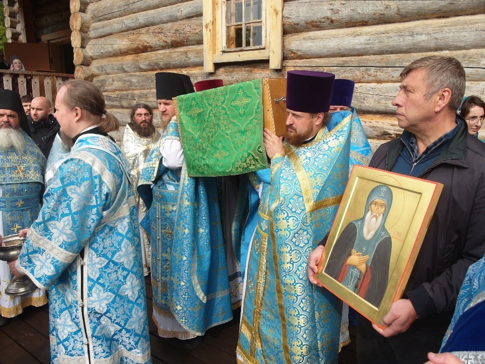В Клименецком монастыре Петрозаводской епархии обретены мощи преподобного Ионы Клименецкого