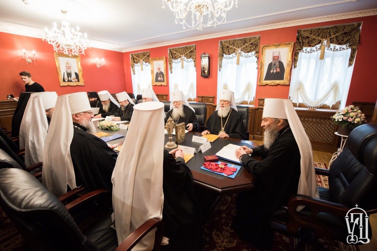 В Украинской Православной Церкви образовано четыре новых монастыря