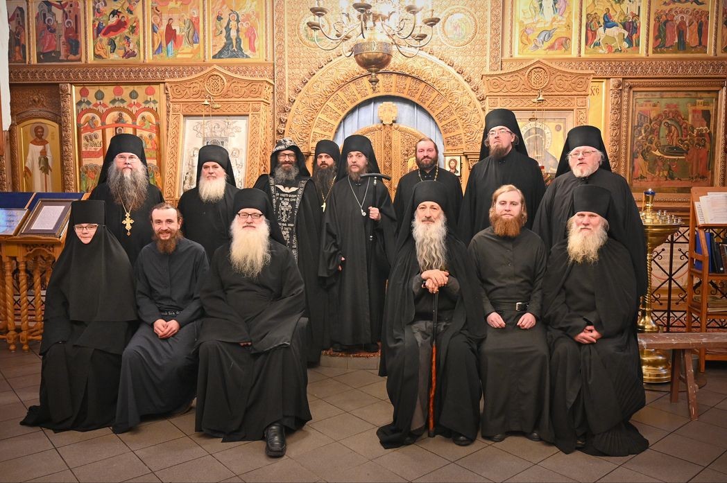 В Святогорской обители Великолукской епархии прошла аккредитация курсов для монашествующих