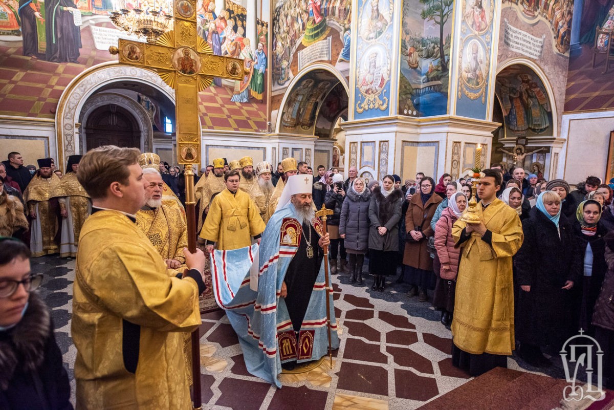 В Неделю о Страшном Суде Блаженнейший митрополит Онуфрий совершил Литургию в Киево-Печерской лавре