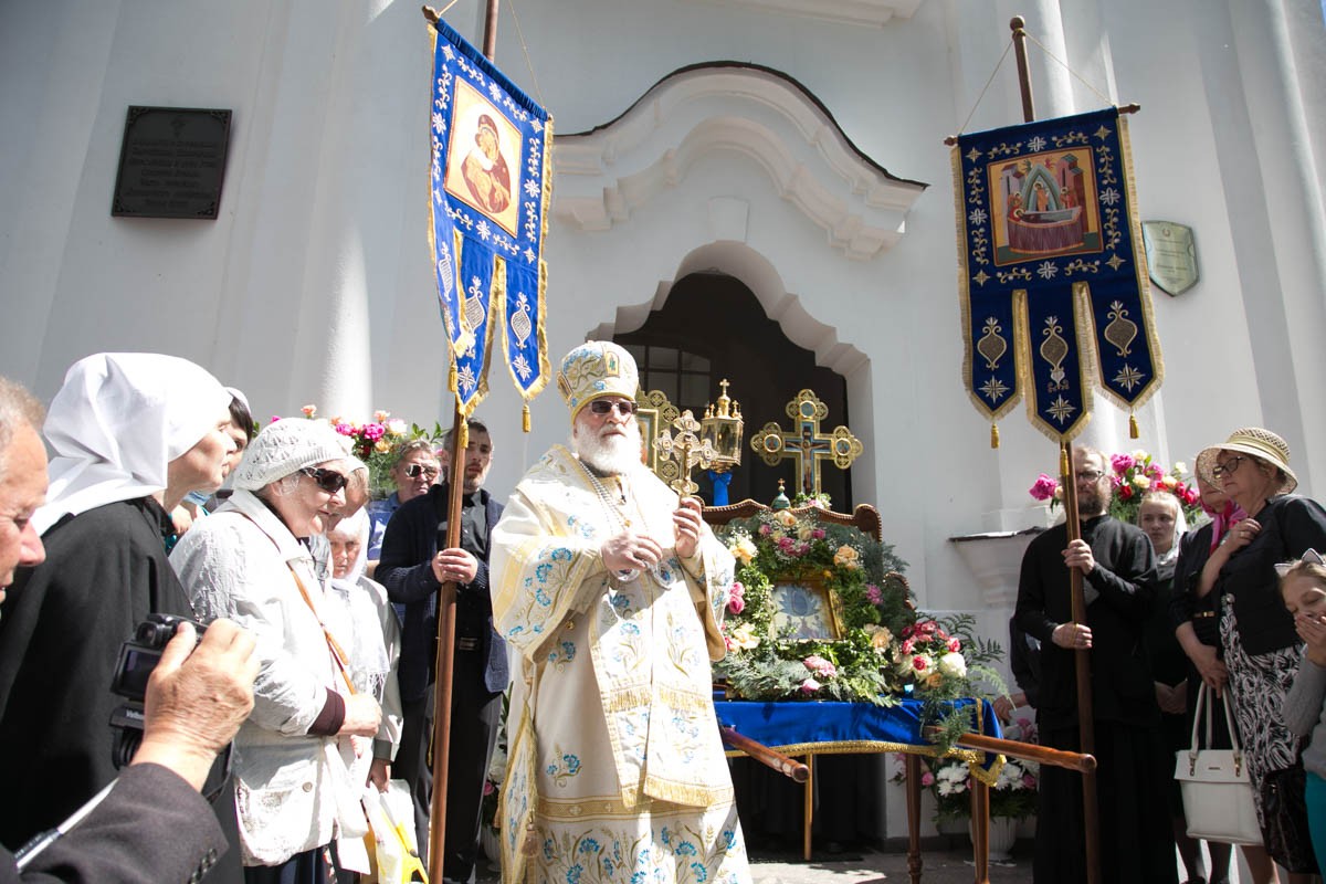 Патриарший Экзарх всея Беларуси возглавил в Успенском Жировичском монастыре празднование Жировицкой иконе Богоматери