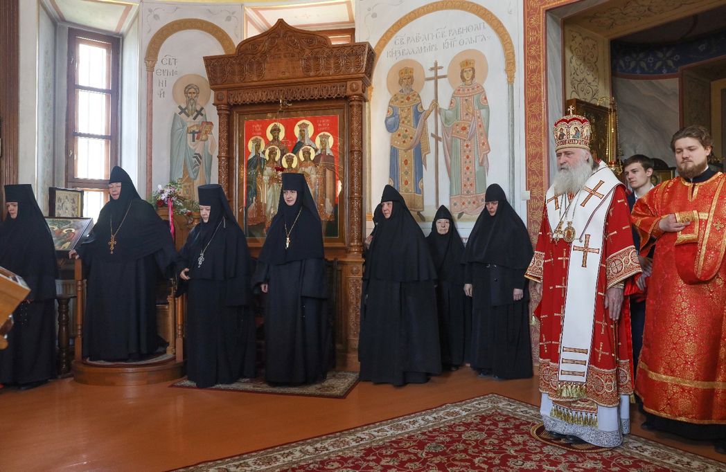 Председатель Синодального отдела по монастырям и монашествующим возглавил престольный праздник в Борисоглебском Аносином монастыре