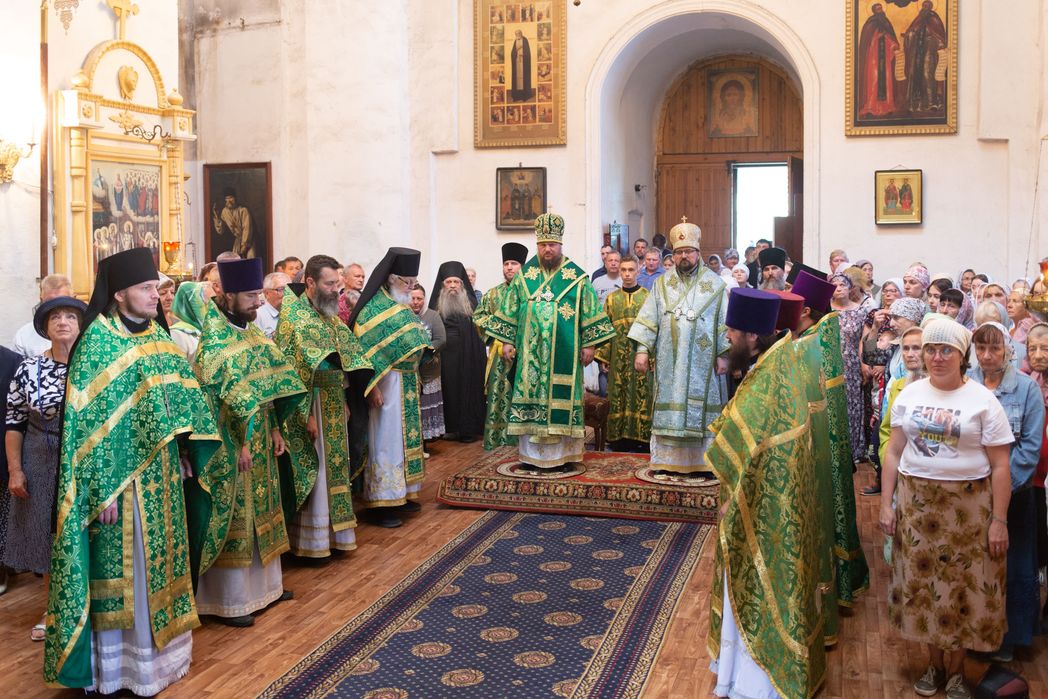 В Покровском Авраамиево-Городецком монастыре Костромской епархии почтили память основателя обители 