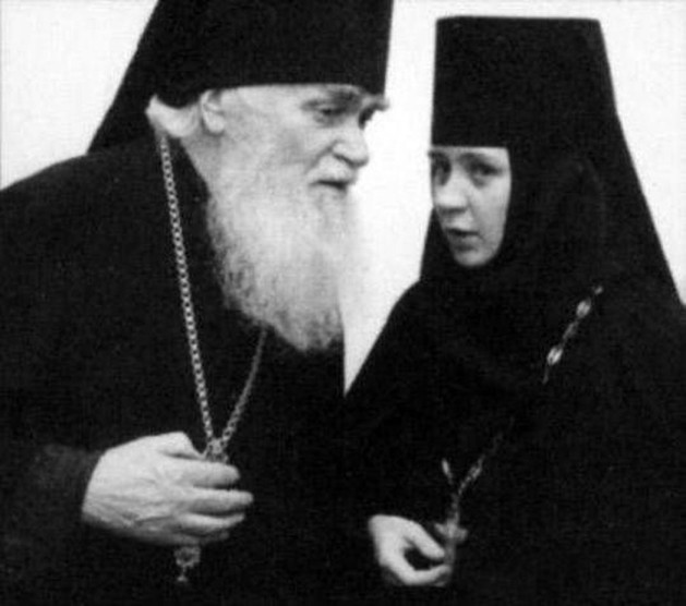 Архимандрит Кирилл (Начис) и игумения София (Силина)