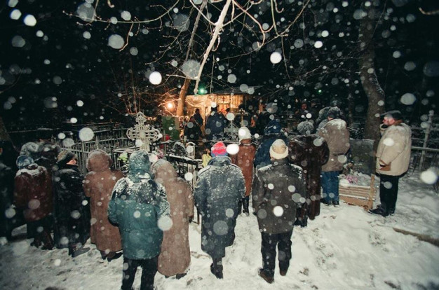 Прихожане на обретения мощей блаженной Матроны