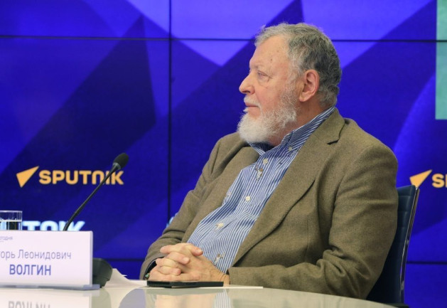 Игорь Леонидович Волгин, президент Регионального общественного гуманитарного фонда содействия изучению жизни и творчества Ф.М. Достоевского, заслуженный профессор МГУ им. М.В. Ломоносова