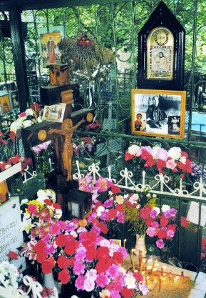 Так выглядела могила блаженной Матроны до обретения мощей