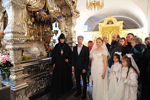 Покровский монастырь заботится о выпускницах приюта