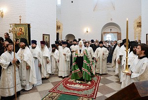 В праздник Преображения Господня Святейший Патриарх Кирилл  совершил Литургию в Соловецком монастыре