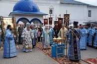 В Свято-Боголюбском монастыре Александровской епархии встретили крестный ход с иконой Богоматери «Боголюбская» 