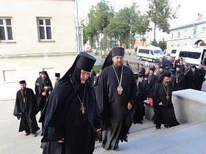 Представители Поместных Православных Церквей посетили Покровский Хотьков монастырь