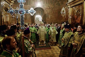 В канун дня преставления прп. Сергия Радонежского Патриарх Кирилл совершил Всенощное бдение в Троице-Сергиевой лавре