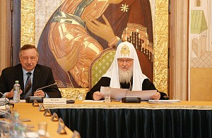 Патриарх Кирилл возглавил заседание Попечительского совета  Свято-Троицкой Сергиевой лавры