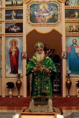 Митрополит Викентий совершил богослужение в Свято-Покровском монастыре г. Дустабада в Узбекистане