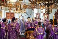 Глава Нижегородской митрополии возглавил Литургию в Крестовоздвиженском монастыре Нижнего Новгорода