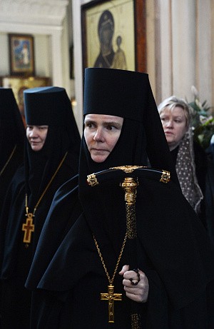 Святейший Патриарх Кирилл возвел старшую сестру Алексеевского монастыря монахиню Ксению (Чернегу) в сан игумении