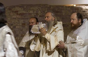 Архиепископ Феогност освятил придел собора в Зачатьевском монастыре и отслужил в нем Литургию