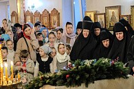 Архиепископ Брестский Иоанн поздравил насельниц Спасского монастыря Кобрина с праздником Рождества Христова
