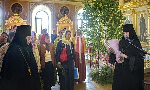 Настоятельница Зосимовой пустыни в день престольного праздника обители получила Патриаршее поздравление с днем тезоименитства