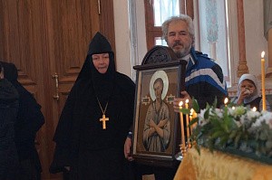 В дар Борисоглебскому Аносину монастырю передали икону св. прав. Иоанна Русского