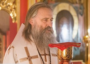 Архиепископ Феогност возглавил Литургию в Зачатьевском монастыре